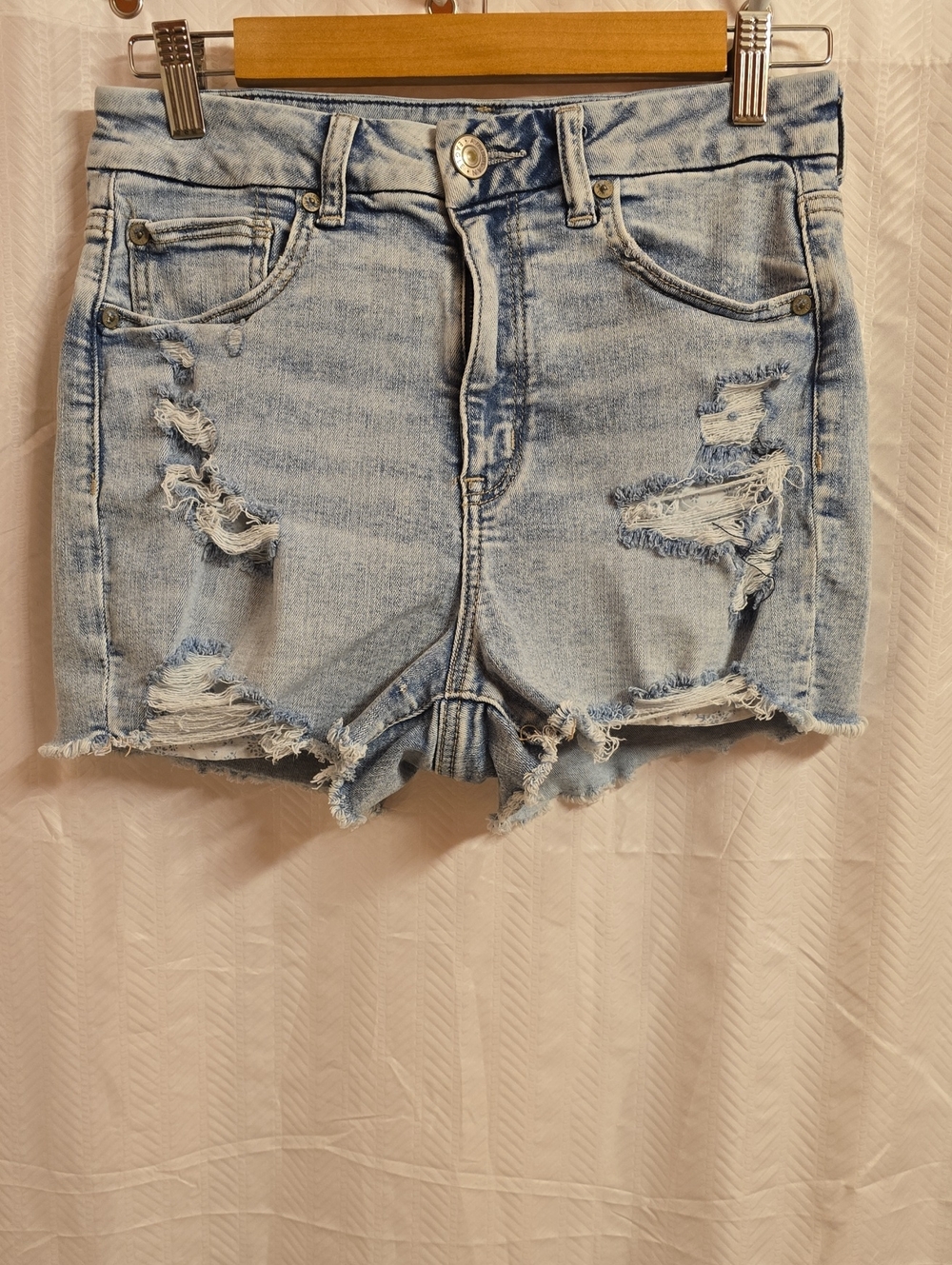 american eagle outfitters shorts women's sz 6 Light blue curvy hi-rise shortie
